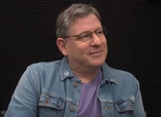 AKO HOĆEŠ DA UPROPASTIŠ KĆERKU, DAJ JOJ JEDAN OD OVIH 10 SAVJETA: Tvrdi psiholog Mihail Labkovski! AKO HOĆEŠ DA UPROPASTIŠ KĆERKU, DAJ JOJ JEDAN OD OVIH 10 SAVJETA: Tvrdi psiholog Mihail Labkovski! - featured image