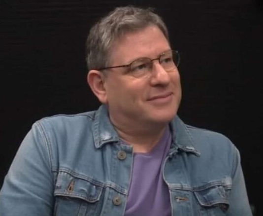 AKO HOĆEŠ DA UPROPASTIŠ KĆERKU, DAJ JOJ JEDAN OD OVIH 10 SAVJETA: Tvrdi psiholog Mihail Labkovski! AKO HOĆEŠ DA UPROPASTIŠ KĆERKU, DAJ JOJ JEDAN OD OVIH 10 SAVJETA: Tvrdi psiholog Mihail Labkovski! - featured image