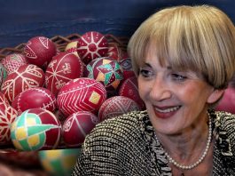 “Moja majka Grozdana uvek je ovako farbala jaja”, čuvena Lokica podelila porodični trik za savršena vaskršnja jaja "Moja majka Grozdana uvek je ovako farbala jaja", čuvena Lokica podelila porodični trik za savršena vaskršnja jaja - featured image