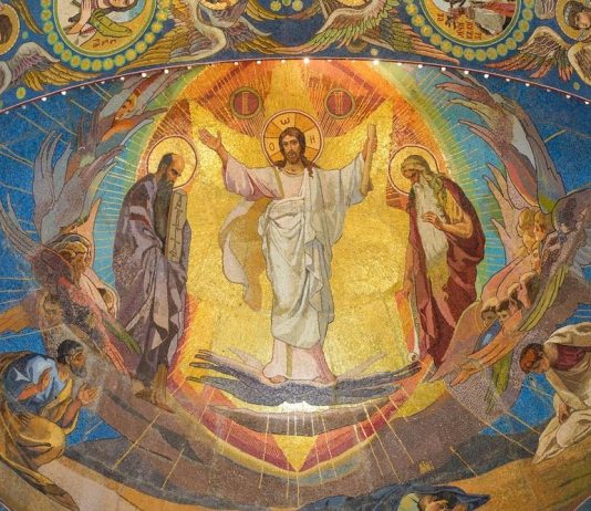 Najvažniji običaji na dan Vaskrsa: Čim ustanete, obavezno uradite OVO, veruje se da deci donosi zdravlje, a OVAJ OBIČAJ je strogo zabranjen Najvažniji običaji na dan Vaskrsa: Čim ustanete, obavezno uradite sledeću stvar, veruje se da deci donosi zdravlje, a ovo je strogo zabranjeno - featured image