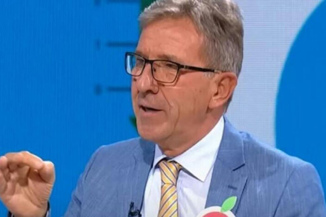 DOKTOR DRAGAN TVRDI DA TAJNA DUGOVEČNOSTI LEŽI U PRVOM JUTARNJEM ZALOGAJU: Čim ustanete iz kreveta, pojedite OVO! - featured image DOKTOR DRAGAN TVRDI DA TAJNA DUGOVEČNOSTI LEŽI U PRVOM JUTARNJEM ZALOGAJU: Čim ustanete iz kreveta, pojedite OVO! - featured image