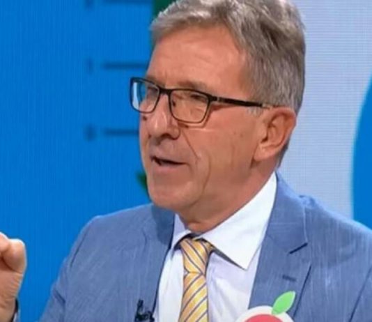 DOKTOR DRAGAN TVRDI DA TAJNA DUGOVEČNOSTI LEŽI U PRVOM JUTARNJEM ZALOGAJU: Čim ustanete iz kreveta, pojedite OVO! DOKTOR DRAGAN TVRDI DA TAJNA DUGOVEČNOSTI LEŽI U PRVOM JUTARNJEM ZALOGAJU: Čim ustanete iz kreveta, pojedite OVO! - featured image