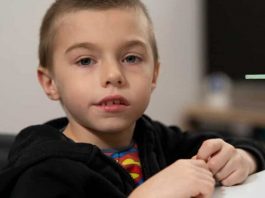 RANI ZNACI AUTIZMA K0JE R0DITELJI ČESTO ZANEMARUJU: Prvi simptomi vide se već pri odlasku na spavanje i tokom obroka RANI ZNACI AUTIZMA K0JE R0DITELJI ČESTO ZANEMARUJU: Prvi simptomi vide se već pri odlasku na spavanje i tokom obroka - featured image