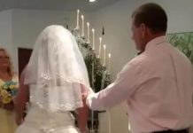 SKANDAL EPSKIH RAZMERA NA SVADBI KOD KRALJEVA Kum uzeo da drži zdravicu, pa FRAPIRAO SVATOVE: Mlada BRIZNULA U PLAČ SKANDAL EPSKIH RAZMERA NA SVADBI KOD KRALJEVA Kum uzeo da drži zdravicu, pa FRAPIRAO SVATOVE: Mlada BRIZNULA U PLAČ - featured image