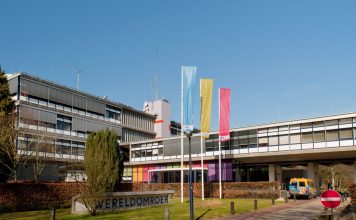 Holanđani svako leto posipaju so po putevima: Srbi to rade samo zimi, a razlog ne možete ni da zamislite Holanđani svako leto posipaju so po putevima: Srbi to rade samo zimi, a razlog ne možete ni da zamislite - featured image
