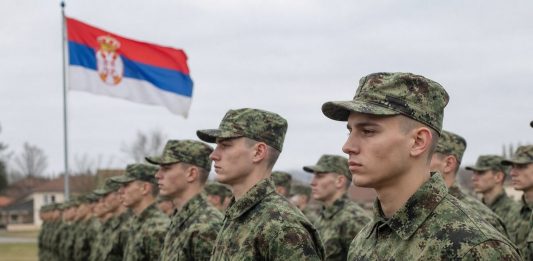 OVOJ GENERACIJI U OKTOBRU STIŽE POZIV ZA SLUŽENJE VOJNOG ROKA: Evo kako će izgledati 75 dana u kasarni i šta će biti sa onima koji se pozovu na prigovor savesti OVOJ GENERACIJI U OKTOBRU STIŽE POZIV ZA SLUŽENJE VOJNOG ROKA: Evo kako će izgledati 75 dana u kasarni i šta će biti sa onima koji se pozovu na prigovor savesti - featured image