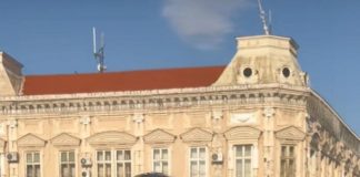 Novi detalji slučaja koji je potresao region: Djevojčica (12) nakon škole ušla u automobil influensera Faraona KURIR SAZNAJE! DEVOJČICA (12) POSLE ŠKOLE UŠLA U AUTO INFLUENSERA FARAONA, RODITELJI PRIJAVILI NESTANAK Detalji suđenja Marku Radmanoviću, otac žrtve progovorio - featured image
