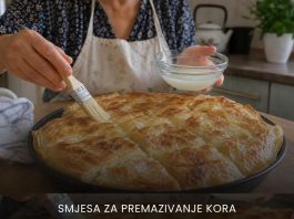 Samo 1 čaša ovog preliva i pita bude kao iz pekare: Hrskava spolja i sočna iznutra…