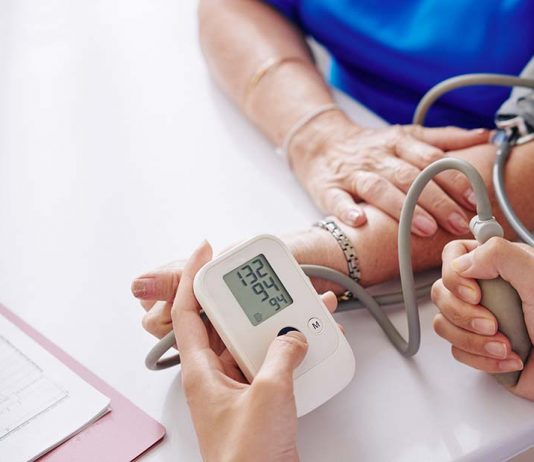 EVO KOLIKI JE NORMALAN KRVNI PRITISAK PREMA GODINAMA: Tablica IDEALNOG Indeksa Će Vam Otkriti TAČNE Vrijednosti EVO KOLIKI JE NORMALAN KRVNI PRITISAK PREMA GODINAMA: Tablica IDEALNOG Indeksa Će Vam Otkriti TAČNE Vrijednosti - featured image